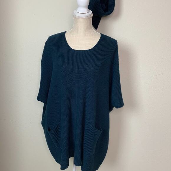 Cabi Chuncky Knit Sweater With detachable Neck Line - Picture 7 of 11